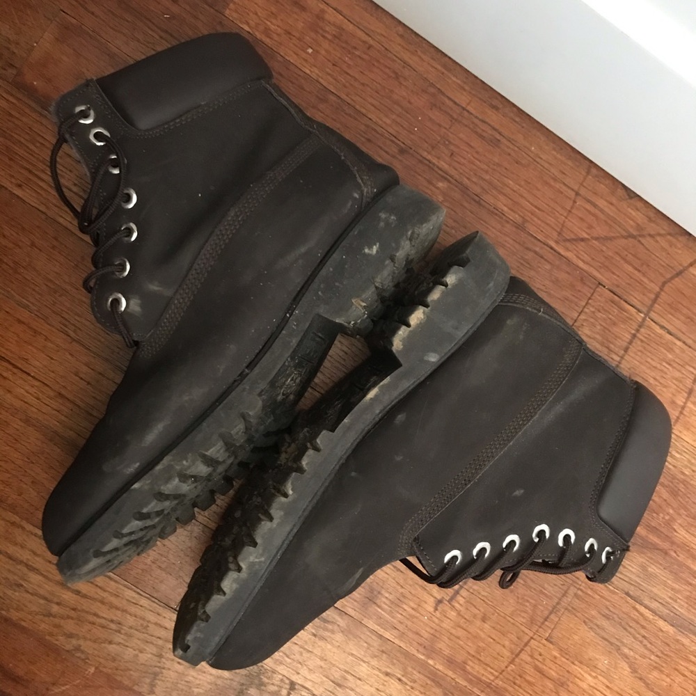 Boots - Picture 2 of 4